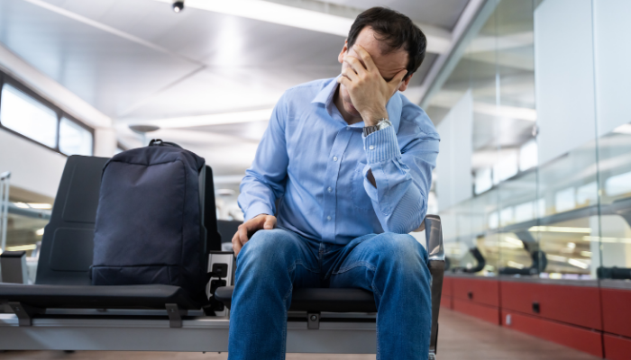 Volo cancellato: come ottenere rimborso, riprotezione e hotel pagato
